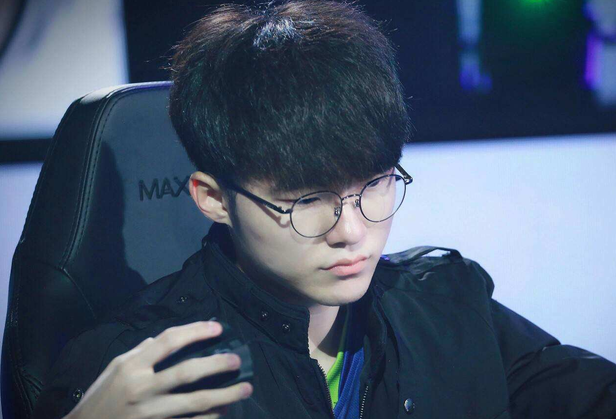 丝滑转场 丝滑转场